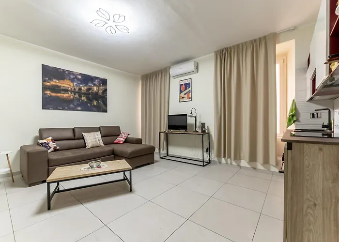 Luca Flat - Tiburtina Train Station & Wi-fi